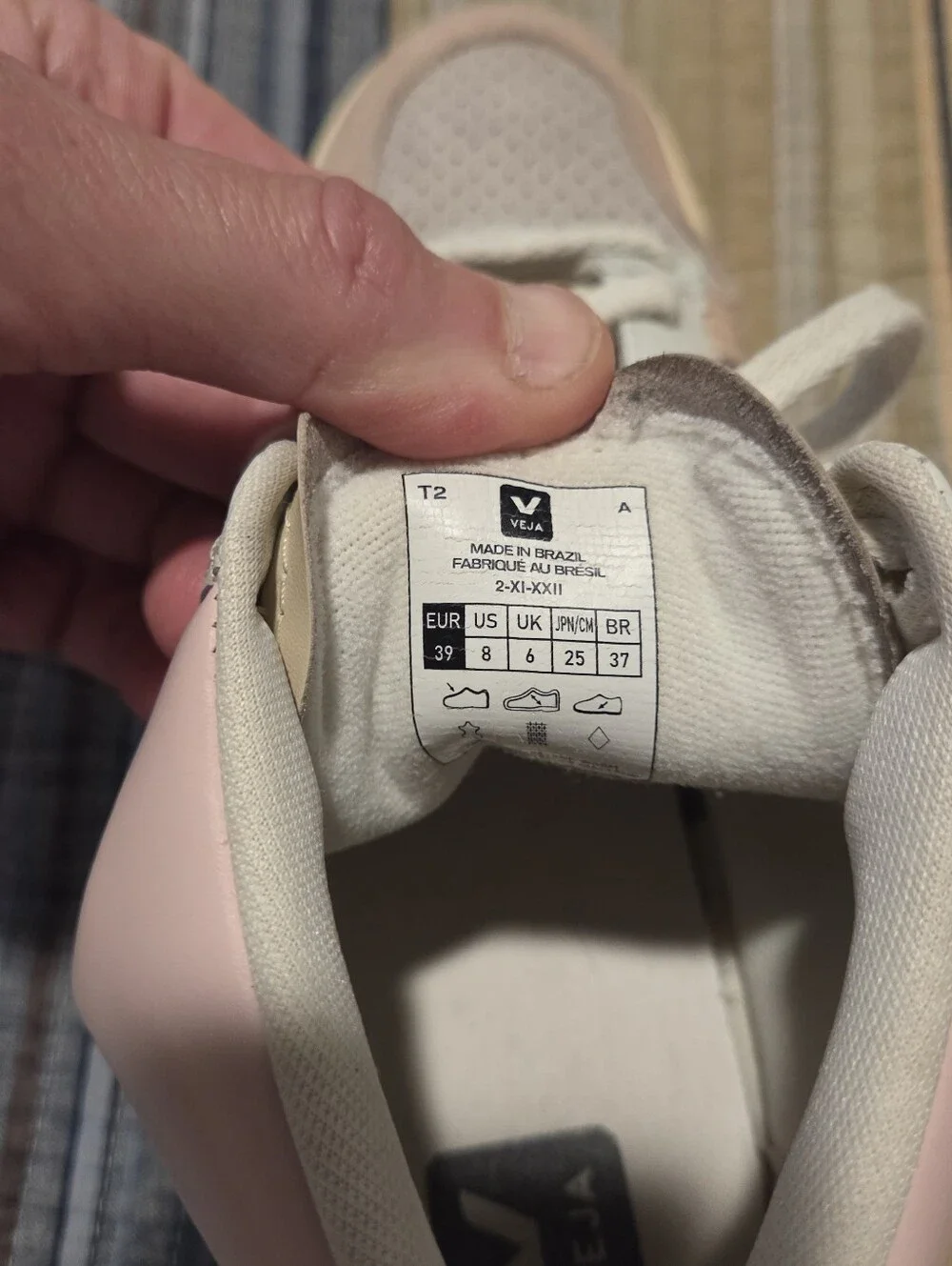Veja High-Top Casual Suede Sneakers Pink And Cream Women's Size 8